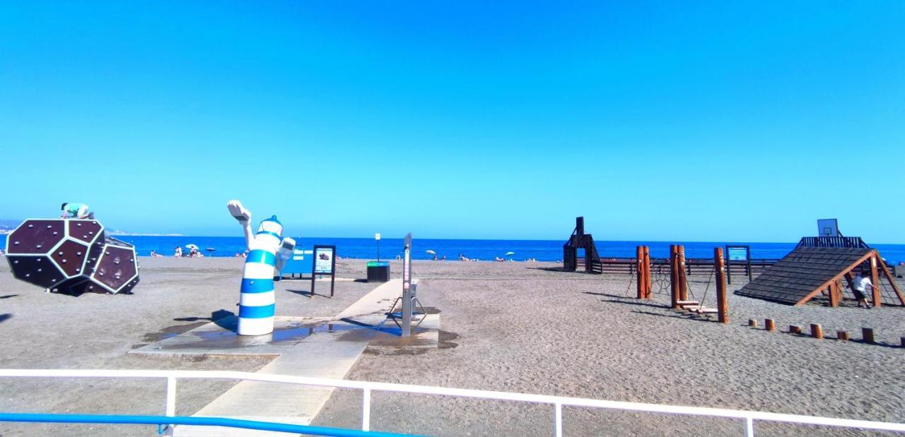 Nice Home Family - Alojamientos La Torre Torre Del Mar Exterior foto