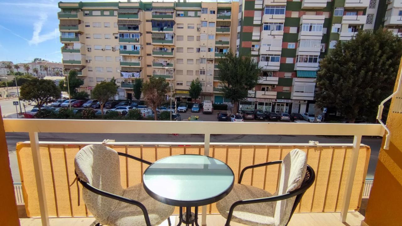 Nice Home Family - Alojamientos La Torre Torre Del Mar Exterior foto