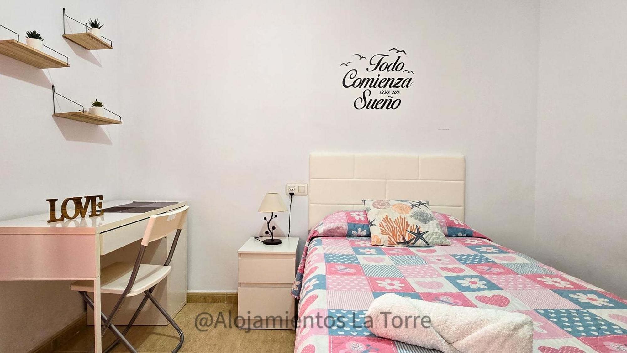 Nice Home Family - Alojamientos La Torre Torre Del Mar Exterior foto